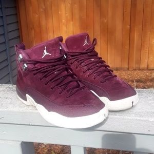 Jordan 12 size 5.5
